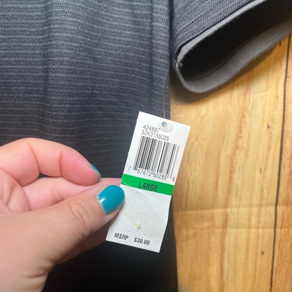 Arrow Men’s Black Stripe Size Large Tee Shirt NWT - Picture 5 of 8